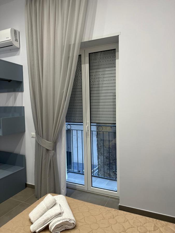 Casa Vacanze Sant'Agostino Naples Luaran gambar
